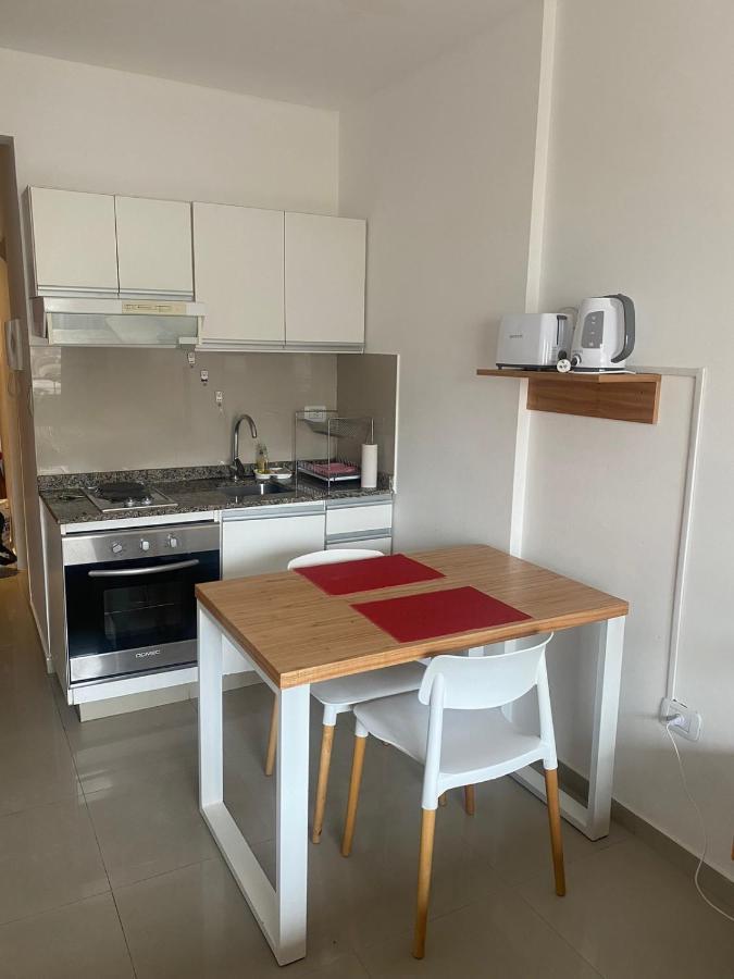 Avenida Corrientes Y Billinghurst A Metros De Abasto Shopping Apartamento Buenos Aires